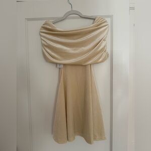 WE WORE WHAT NEW WITH TAGS DRESS SIZE SMALL